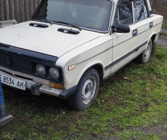 Бежевый ВАЗ 2106, объемом двигателя 0 л и пробегом 9 тыс. км за 400 $, фото 1 на Automoto.ua