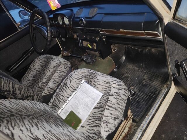 Бежевый ВАЗ 2106, объемом двигателя 1.3 л и пробегом 300 тыс. км за 591 $, фото 1 на Automoto.ua