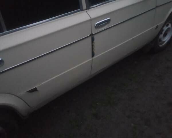 Бежевый ВАЗ 2106, объемом двигателя 1.3 л и пробегом 600 тыс. км за 700 $, фото 1 на Automoto.ua