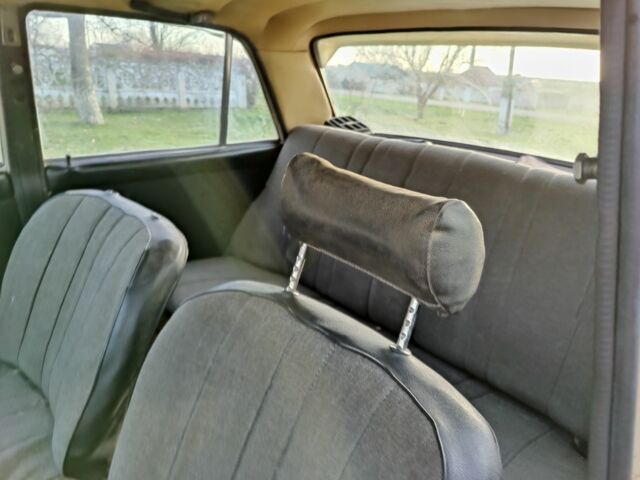 Бежевый ВАЗ 2106, объемом двигателя 1 л и пробегом 100 тыс. км за 709 $, фото 1 на Automoto.ua