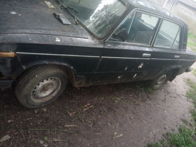 Черный ВАЗ 2106, объемом двигателя 0 л и пробегом 300 тыс. км за 121 $, фото 1 на Automoto.ua
