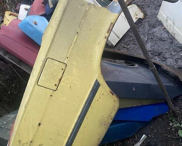 Коричневый ВАЗ 2106, объемом двигателя 1 л и пробегом 300 тыс. км за 452 $, фото 1 на Automoto.ua