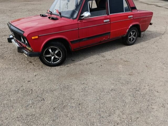 Красный ВАЗ 2106, объемом двигателя 1.3 л и пробегом 200 тыс. км за 847 $, фото 1 на Automoto.ua