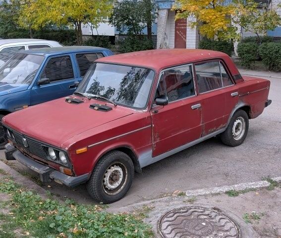 ВАЗ 2106 1978 в Днепре (Днепропетровске) на Automoto.ua Красный ВАЗ 2106, объемом двигателя 1.6 л и пробегом 178 тыс. км за 385 $, фото 1 на Automoto.ua