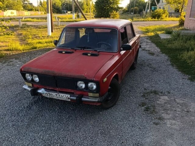 Красный ВАЗ 2106, объемом двигателя 1.3 л и пробегом 200 тыс. км за 314 $, фото 1 на Automoto.ua