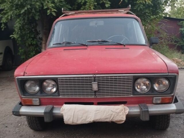 Красный ВАЗ 2106, объемом двигателя 0 л и пробегом 200 тыс. км за 451 $, фото 1 на Automoto.ua