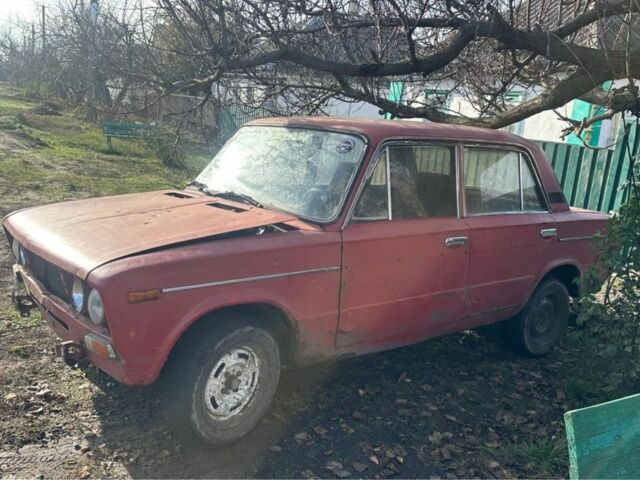 Красный ВАЗ 2106, объемом двигателя 1.5 л и пробегом 3 тыс. км за 427 $, фото 1 на Automoto.ua