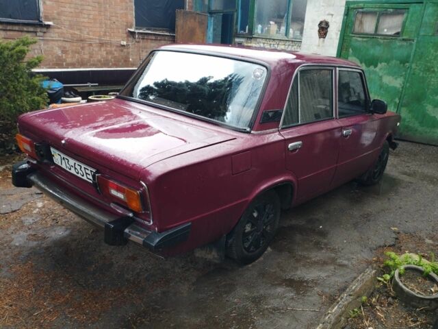 Красный ВАЗ 2106, объемом двигателя 2 л и пробегом 200 тыс. км за 758 $, фото 1 на Automoto.ua