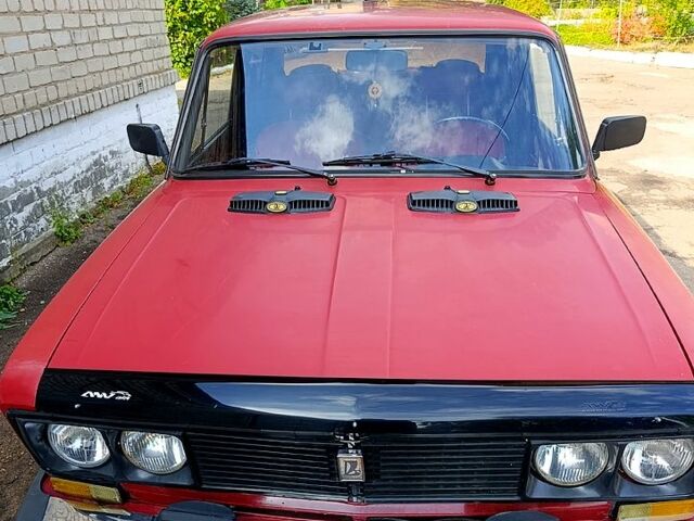 ВАЗ 2106 1990 в Днепре (Днепропетровске) на Automoto.ua Красный ВАЗ 2106, объемом двигателя 1.3 л и пробегом 120 тыс. км за 1100 $, фото 1 на Automoto.ua