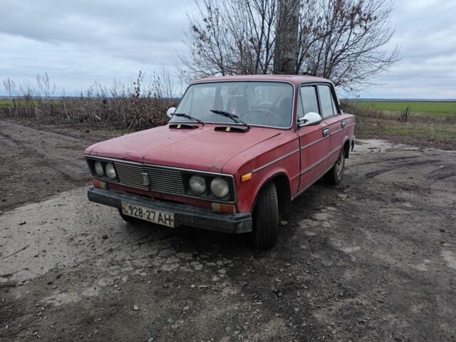 Красный ВАЗ 2106, объемом двигателя 1 л и пробегом 111 тыс. км за 358 $, фото 1 на Automoto.ua