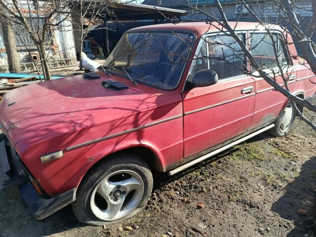 Красный ВАЗ 2106, объемом двигателя 0 л и пробегом 200 тыс. км за 600 $, фото 1 на Automoto.ua
