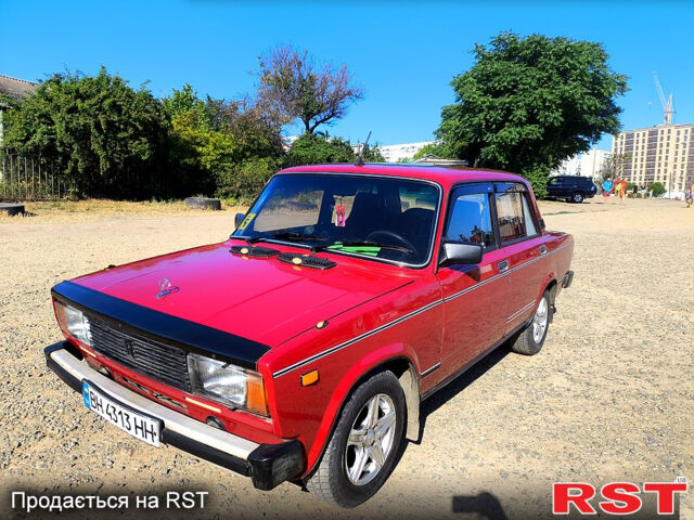 Красный ВАЗ 2106, объемом двигателя 1.3 л и пробегом 168 тыс. км за 550 $, фото 1 на Automoto.ua
