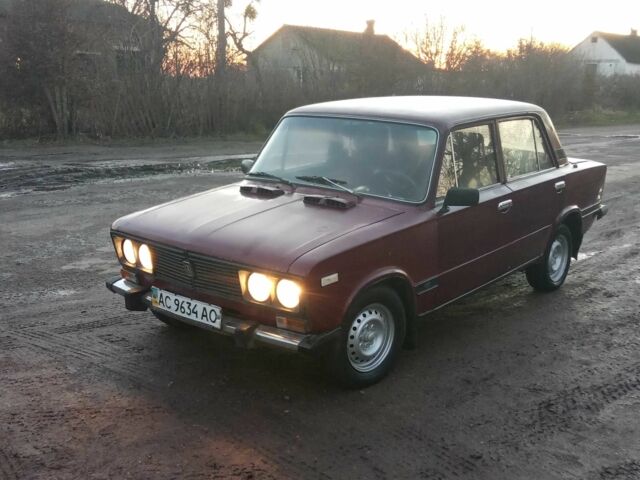 Червоний ВАЗ 2106, об'ємом двигуна 1.3 л та пробігом 330 тис. км за 372 $, фото 1 на Automoto.ua