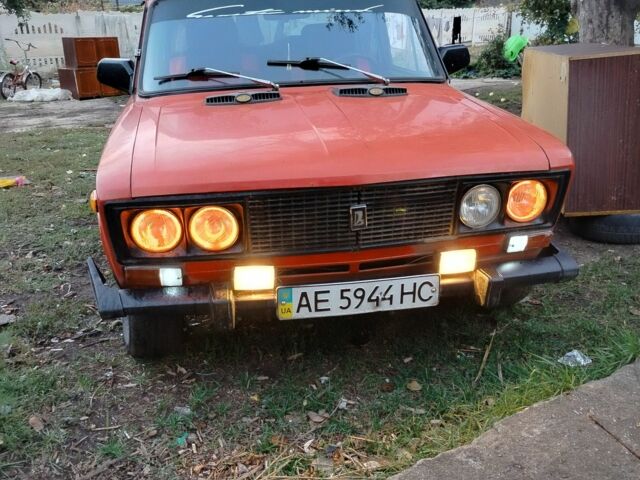 Красный ВАЗ 2106, объемом двигателя 1 л и пробегом 243 тыс. км за 728 $, фото 1 на Automoto.ua