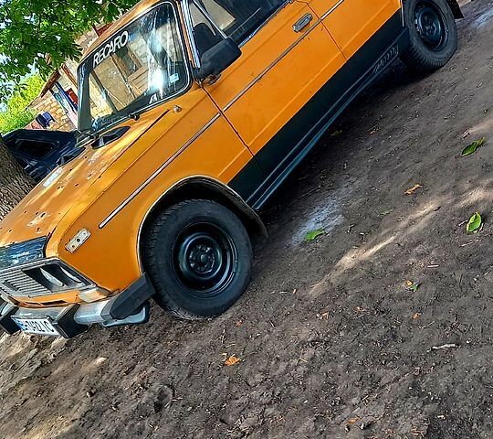 Желтый ВАЗ 2106, объемом двигателя 1.6 л и пробегом 0 тыс. км за 900 $, фото 1 на Automoto.ua