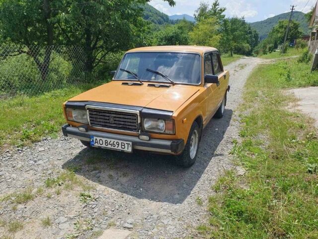 Жовтий ВАЗ 2106, об'ємом двигуна 1.2 л та пробігом 10 тис. км за 1001 $, фото 1 на Automoto.ua