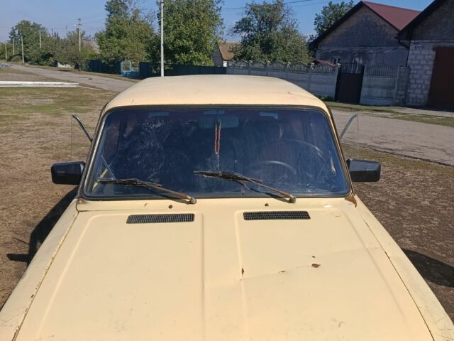 Жовтий ВАЗ 2106, об'ємом двигуна 1.5 л та пробігом 303 тис. км за 219 $, фото 1 на Automoto.ua