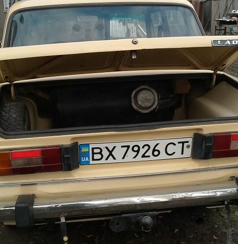 Желтый ВАЗ 2106, объемом двигателя 1.6 л и пробегом 3 тыс. км за 832 $, фото 1 на Automoto.ua