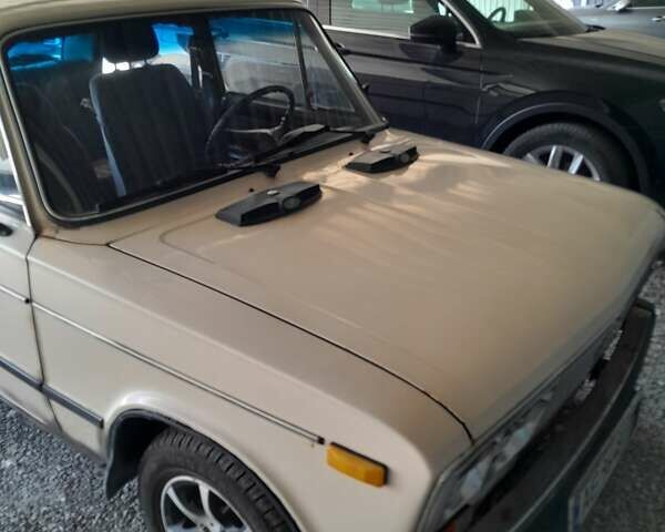 Желтый ВАЗ 2106, объемом двигателя 1.3 л и пробегом 260 тыс. км за 999 $, фото 1 на Automoto.ua