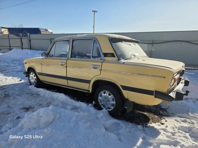 Желтый ВАЗ 2106, объемом двигателя 1.3 л и пробегом 80 тыс. км за 1113 $, фото 1 на Automoto.ua