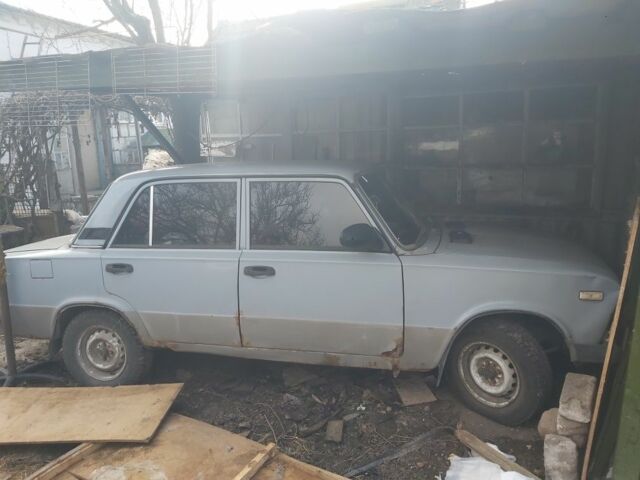 Серый ВАЗ 2106, объемом двигателя 0 л и пробегом 300 тыс. км за 300 $, фото 1 на Automoto.ua