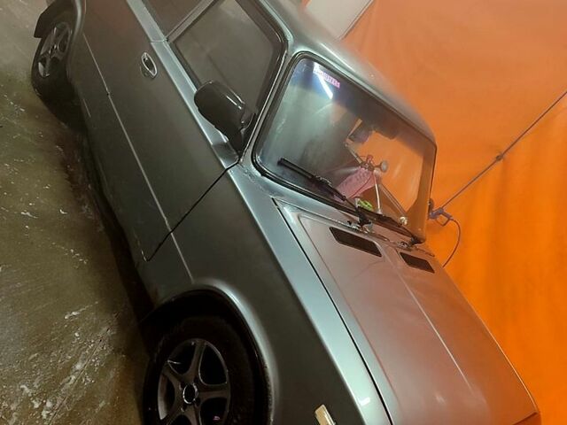 Серый ВАЗ 2106, объемом двигателя 1.3 л и пробегом 89 тыс. км за 1000 $, фото 1 на Automoto.ua