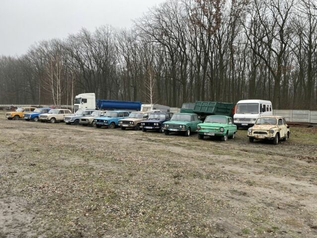 Синий ВАЗ 2106, объемом двигателя 0 л и пробегом 120 тыс. км за 296 $, фото 1 на Automoto.ua