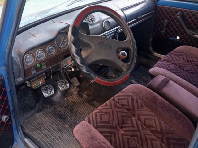 Синий ВАЗ 2106, объемом двигателя 0 л и пробегом 100 тыс. км за 500 $, фото 1 на Automoto.ua