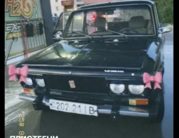 Зеленый ВАЗ 2106, объемом двигателя 1.6 л и пробегом 280 тыс. км за 300 $, фото 1 на Automoto.ua