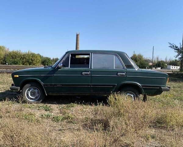 Зеленый ВАЗ 2106, объемом двигателя 1.3 л и пробегом 180 тыс. км за 1100 $, фото 1 на Automoto.ua