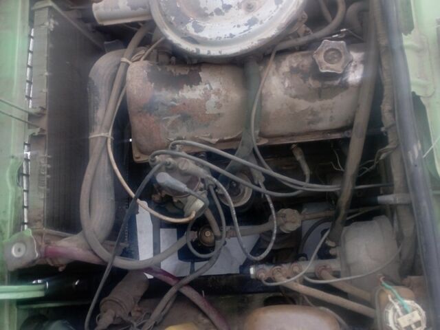 Зелений ВАЗ 2106, об'ємом двигуна 1.5 л та пробігом 320 тис. км за 500 $, фото 1 на Automoto.ua