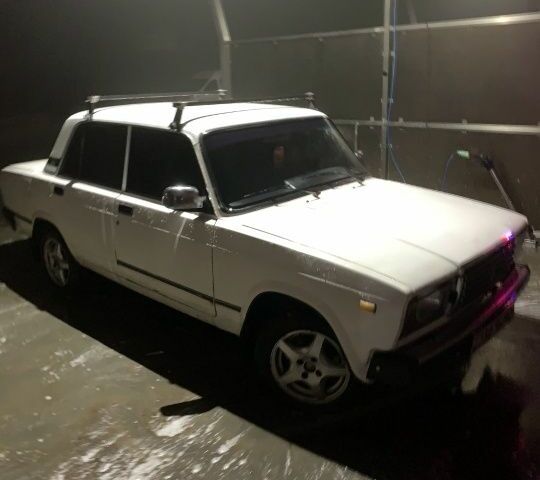 Білий ВАЗ 2107, об'ємом двигуна 5 л та пробігом 900 тис. км за 800 $, фото 1 на Automoto.ua