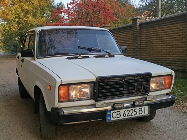 Белый ВАЗ 2107, объемом двигателя 0 л и пробегом 55 тыс. км за 658 $, фото 1 на Automoto.ua