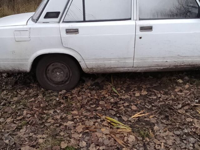 Белый ВАЗ 2107, объемом двигателя 0 л и пробегом 890 тыс. км за 391 $, фото 1 на Automoto.ua