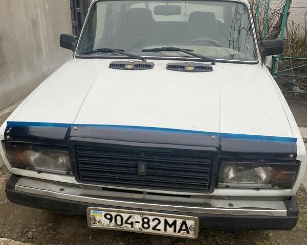 Белый ВАЗ 2107, объемом двигателя 1.6 л и пробегом 50 тыс. км за 650 $, фото 1 на Automoto.ua