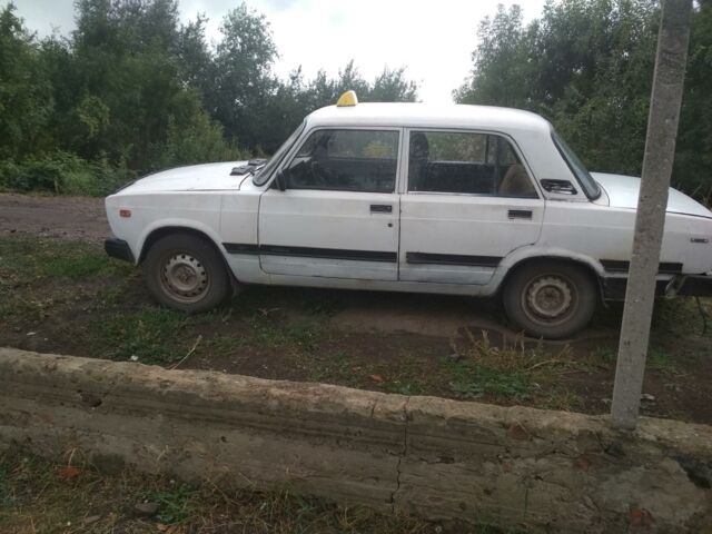 Білий ВАЗ 2107, об'ємом двигуна 1.6 л та пробігом 100 тис. км за 500 $, фото 1 на Automoto.ua