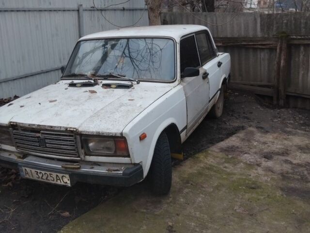 Белый ВАЗ 2107, объемом двигателя 1.5 л и пробегом 1 тыс. км за 382 $, фото 1 на Automoto.ua