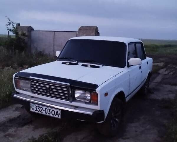 Белый ВАЗ 2107, объемом двигателя 0 л и пробегом 150 тыс. км за 850 $, фото 1 на Automoto.ua