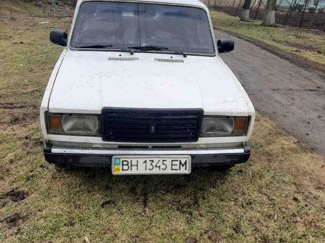 Білий ВАЗ 2107, об'ємом двигуна 1.45 л та пробігом 50 тис. км за 700 $, фото 1 на Automoto.ua