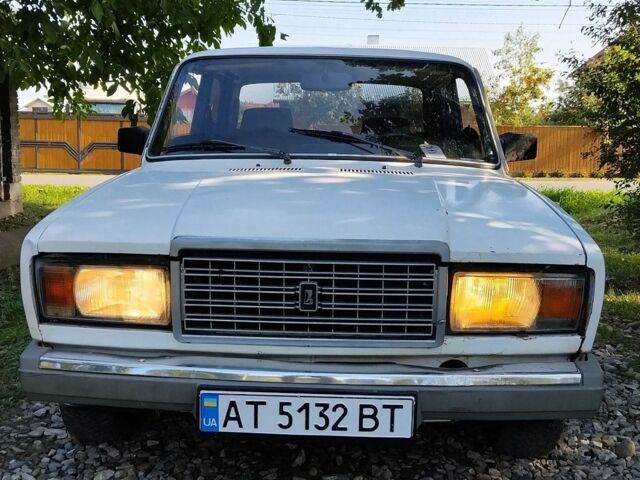 Белый ВАЗ 2107, объемом двигателя 1.5 л и пробегом 160 тыс. км за 600 $, фото 1 на Automoto.ua
