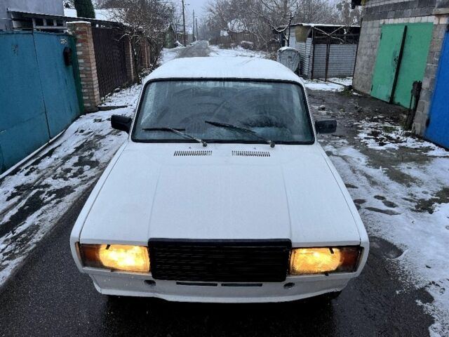 Белый ВАЗ 2107, объемом двигателя 1.5 л и пробегом 68 тыс. км за 900 $, фото 1 на Automoto.ua