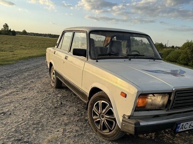 Білий ВАЗ 2107, об'ємом двигуна 1.5 л та пробігом 52 тис. км за 798 $, фото 1 на Automoto.ua
