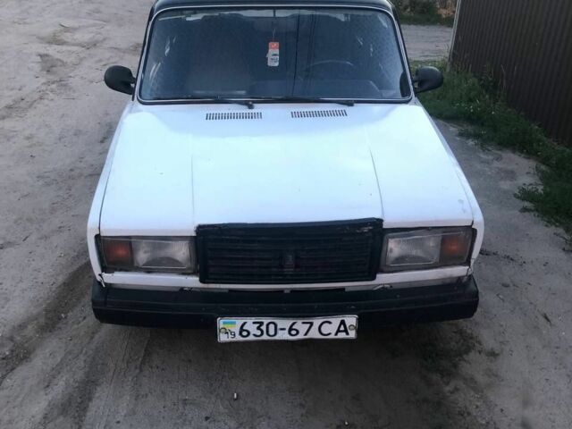 Білий ВАЗ 2107, об'ємом двигуна 1.3 л та пробігом 180 тис. км за 448 $, фото 1 на Automoto.ua