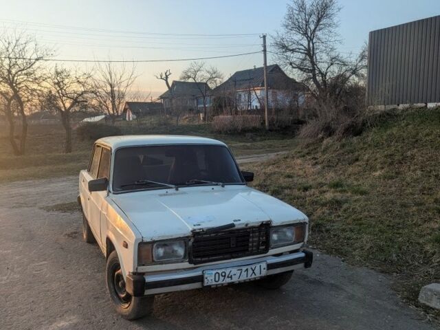 Белый ВАЗ 2107, объемом двигателя 1.5 л и пробегом 9 тыс. км за 339 $, фото 1 на Automoto.ua