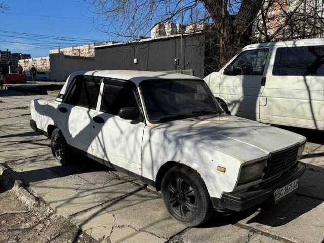 Белый ВАЗ 2107, объемом двигателя 0 л и пробегом 3 тыс. км за 599 $, фото 1 на Automoto.ua