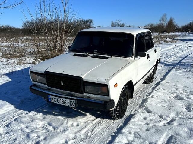 Білий ВАЗ 2107, об'ємом двигуна 1.3 л та пробігом 333 тис. км за 750 $, фото 1 на Automoto.ua
