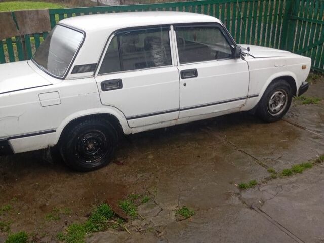 Білий ВАЗ 2107, об'ємом двигуна 1 л та пробігом 2 тис. км за 662 $, фото 1 на Automoto.ua
