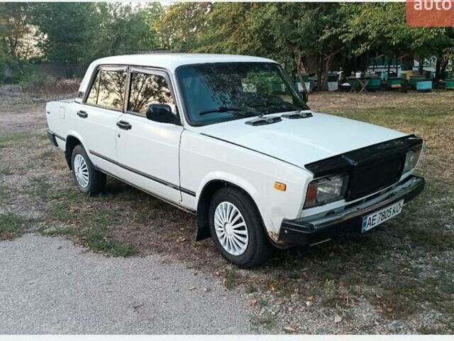 Белый ВАЗ 2107, объемом двигателя 1.5 л и пробегом 56 тыс. км за 971 $, фото 1 на Automoto.ua