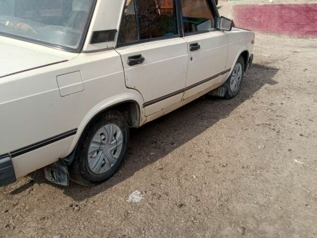 Білий ВАЗ 2107, об'ємом двигуна 0 л та пробігом 200 тис. км за 339 $, фото 1 на Automoto.ua