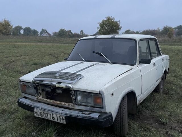 Білий ВАЗ 2107, об'ємом двигуна 1.3 л та пробігом 100 тис. км за 245 $, фото 1 на Automoto.ua